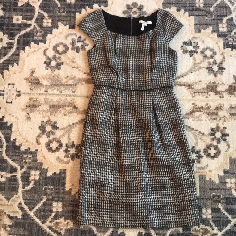 Max and Cleo dress size 2